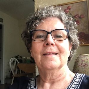 Meet your Posher, Rebecca